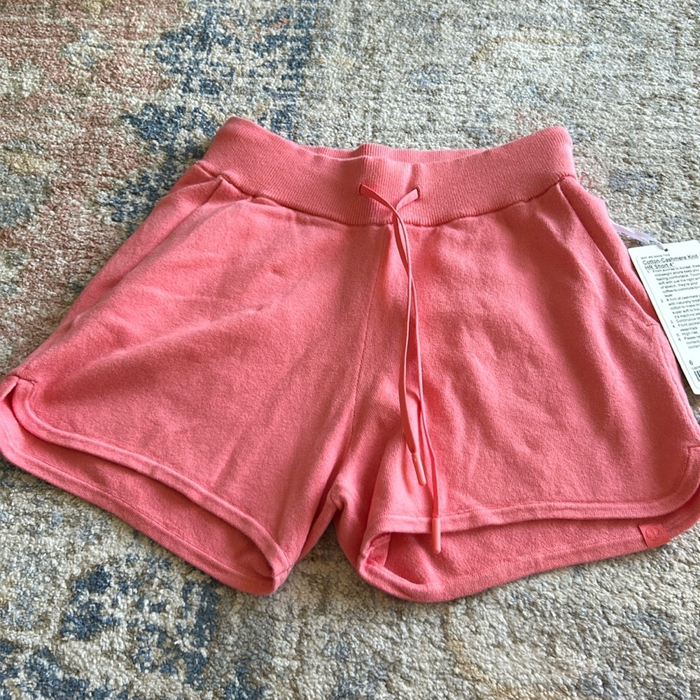 Lululemon shorts NWT